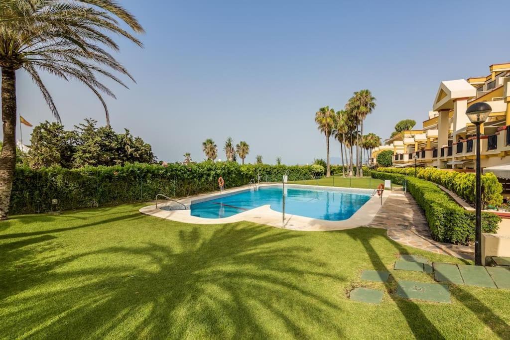 Oleholidays 1106 Romana Playa Primera Linea Playa ماربيا المظهر الخارجي الصورة
